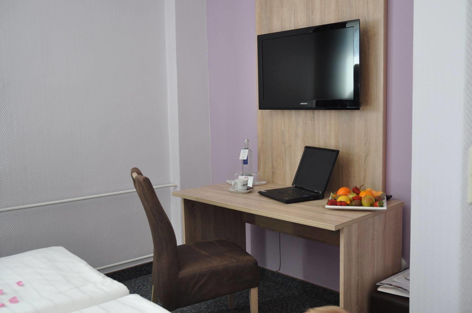 Landhotel Karrenberg Кирхберг Экстерьер фото